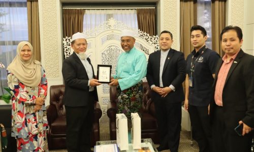 Kunjungan ke Pejabat YB Senator Idris Ahmad 1