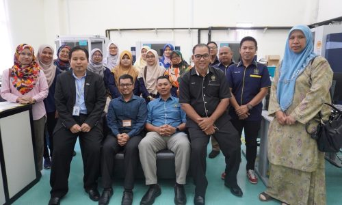 Kunjungan-makmal-UniSZA-Unipeq-iCRIM-UKM-September-2022-Analisis-Halal-1